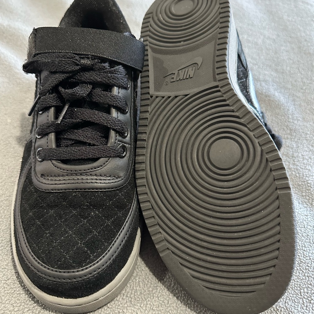 Nike White & Black Low-Top Sneakers Duo - Picture 5 of 6